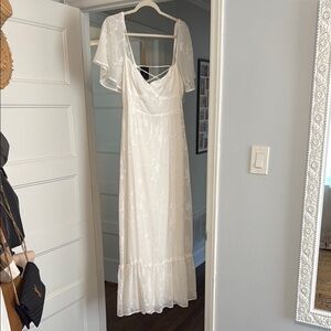 Elegant White Maxi Dress